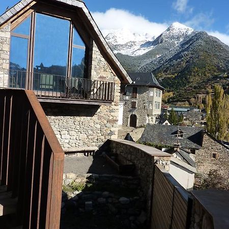 Villa La Borda Del Zarrastiecho Sallent de Gállego Esterno foto