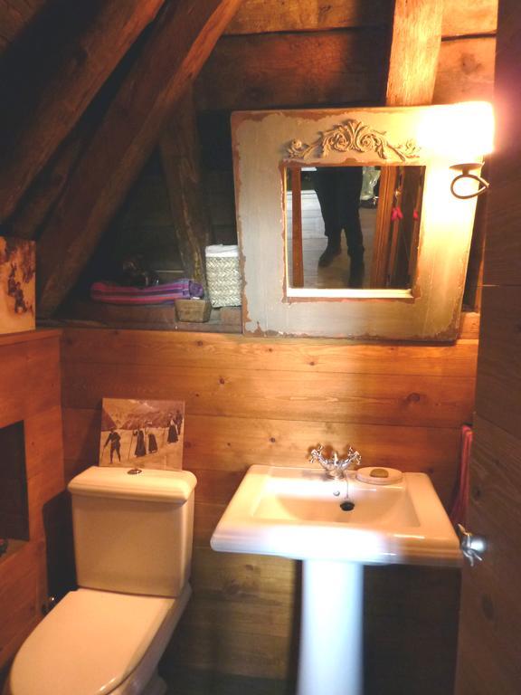 Villa La Borda Del Zarrastiecho Sallent de Gállego Camera foto