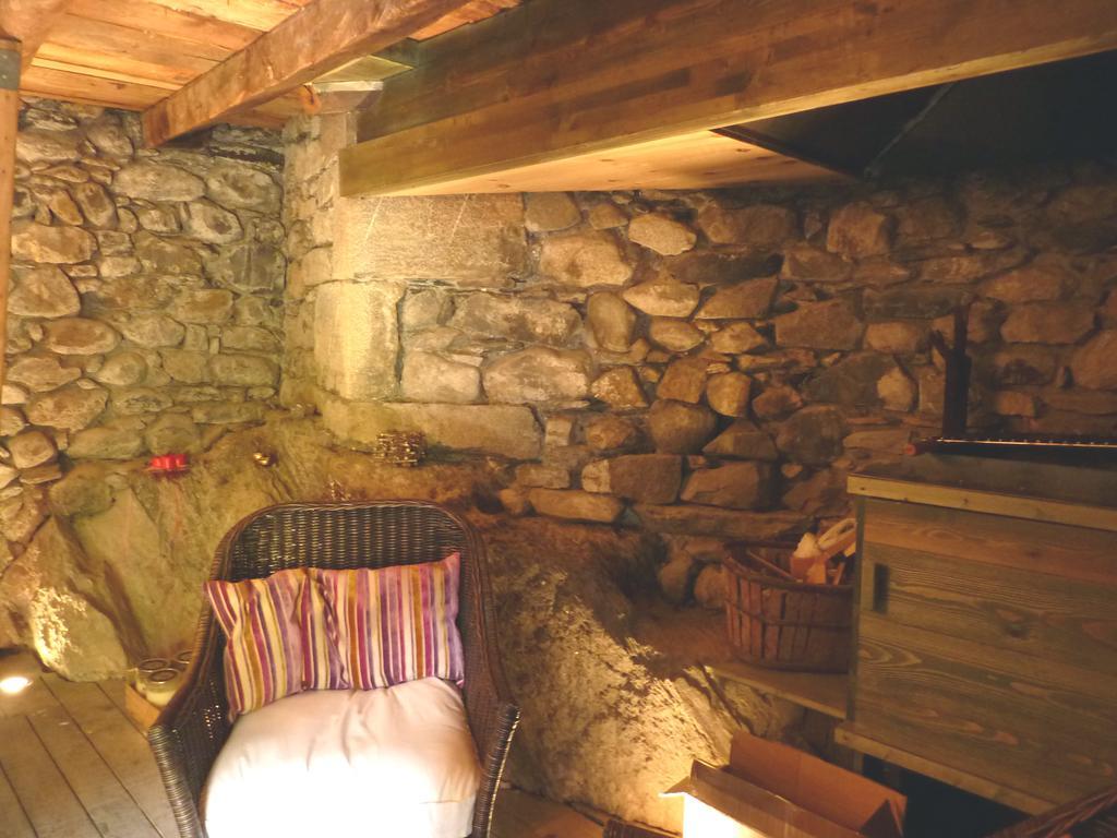 Villa La Borda Del Zarrastiecho Sallent de Gállego Camera foto