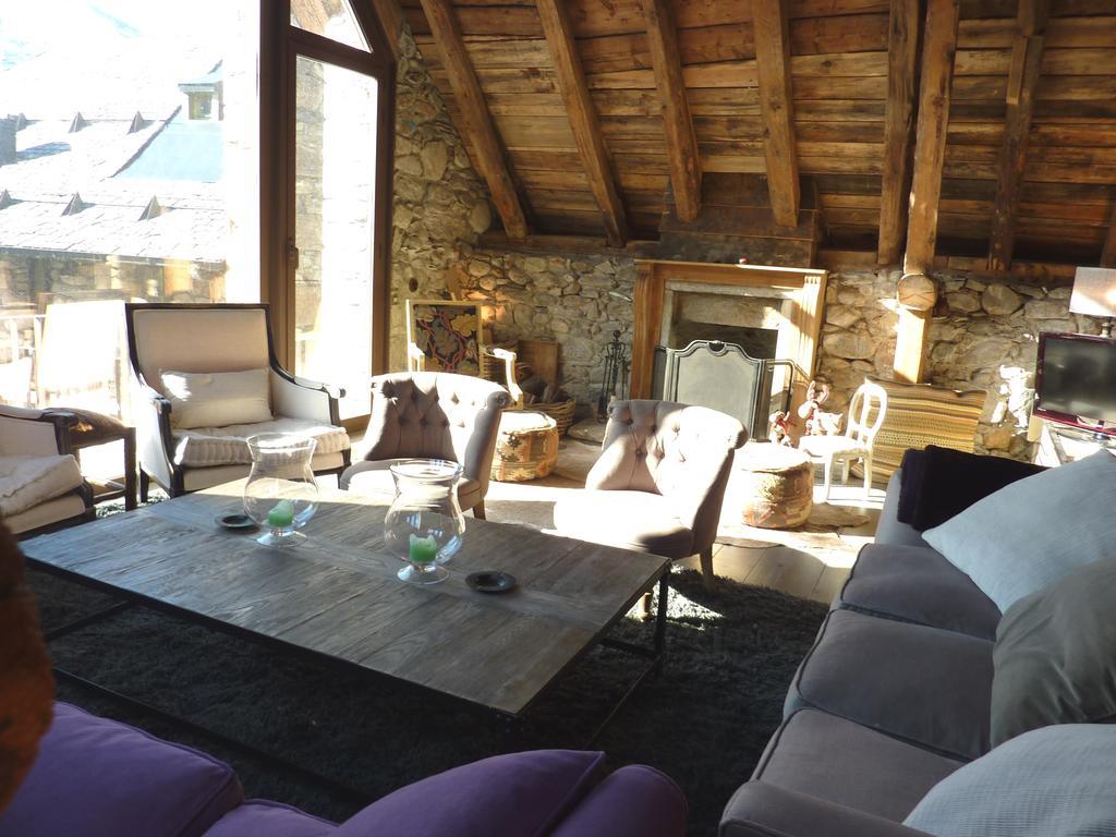 Villa La Borda Del Zarrastiecho Sallent de Gállego Camera foto