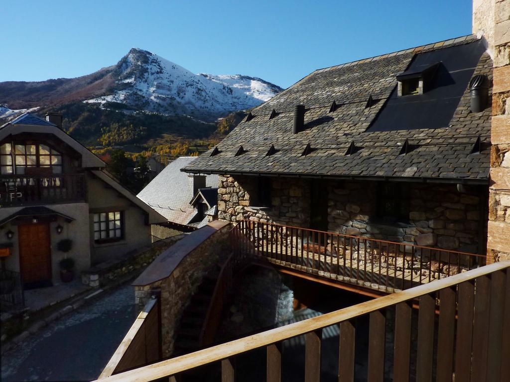 Villa La Borda Del Zarrastiecho Sallent de Gállego Camera foto